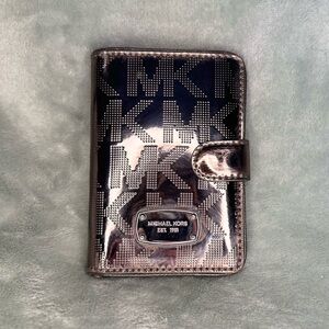 Michael Kors MK Logo Leather Card Wallet Gunmetal